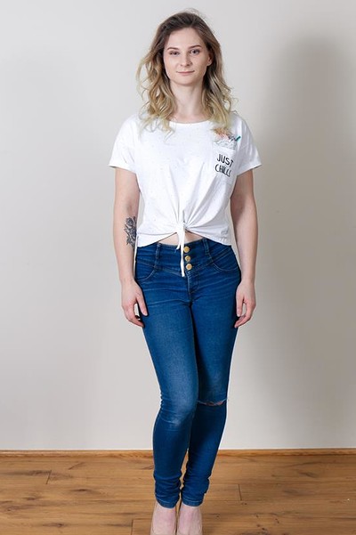 Анна, 24 года, 2 размер груди